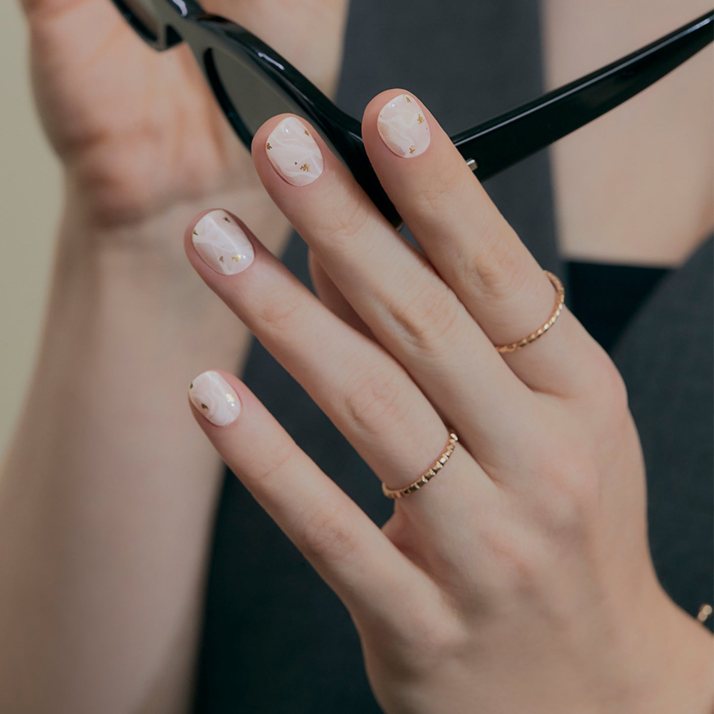 N Silky Marble Nail