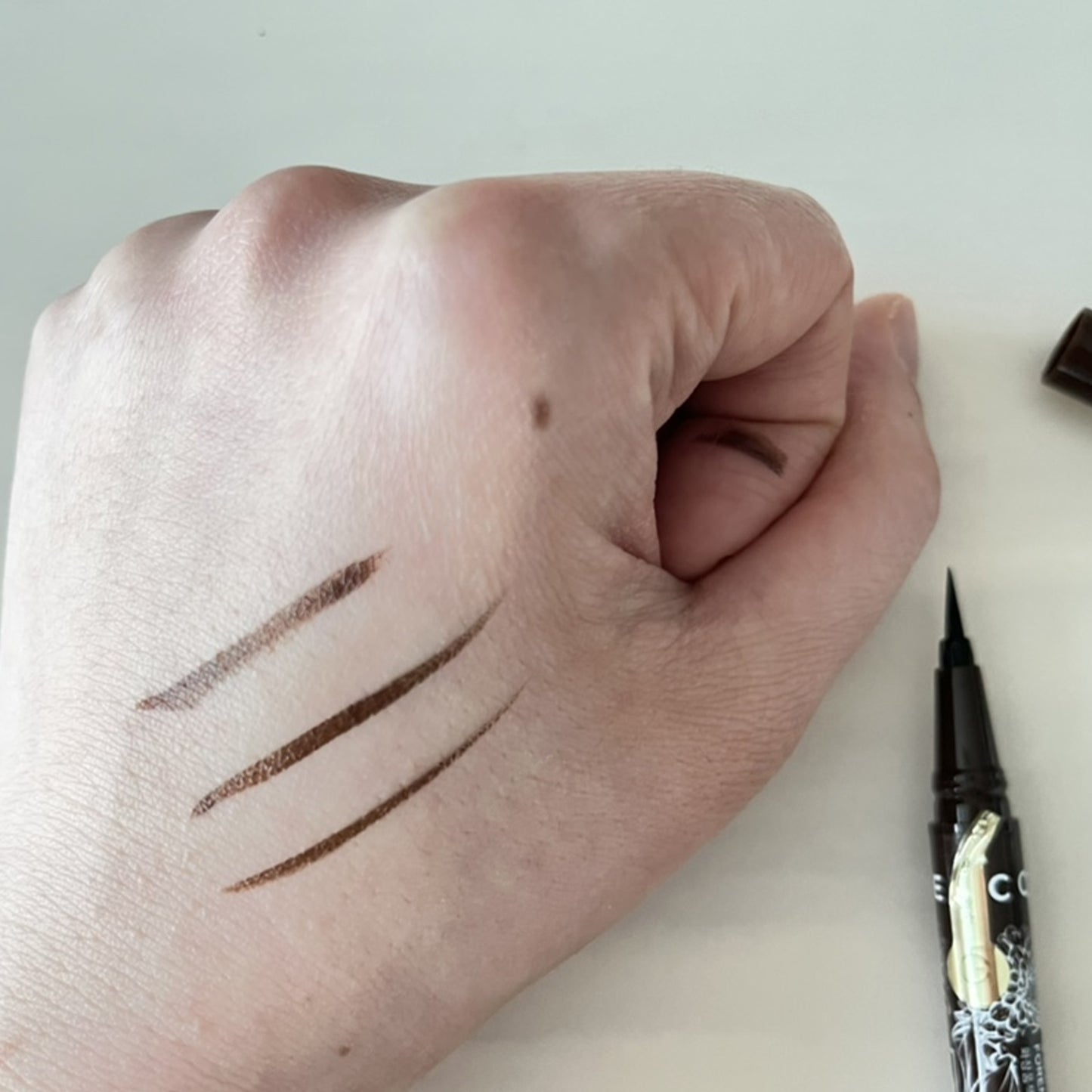 Forencos Tattoo Wolf Loop Eyeliner Black Brown 2ea