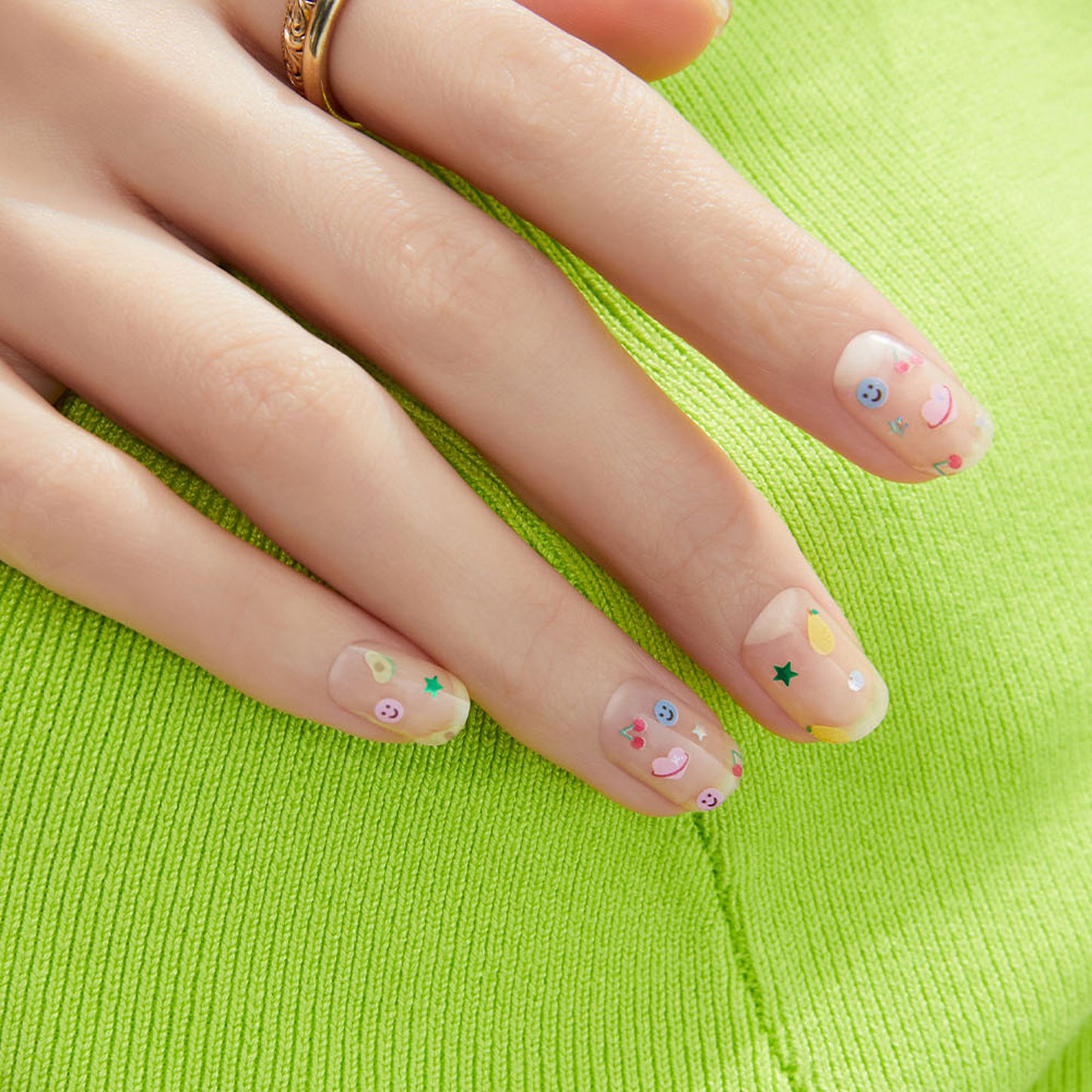 N Vivacity Nail