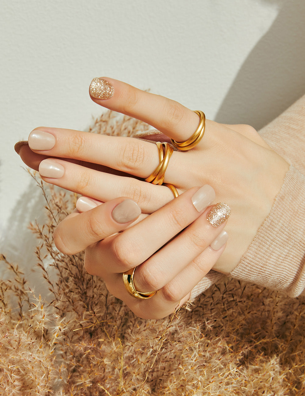 Ohora sticker N Nudist Nails
