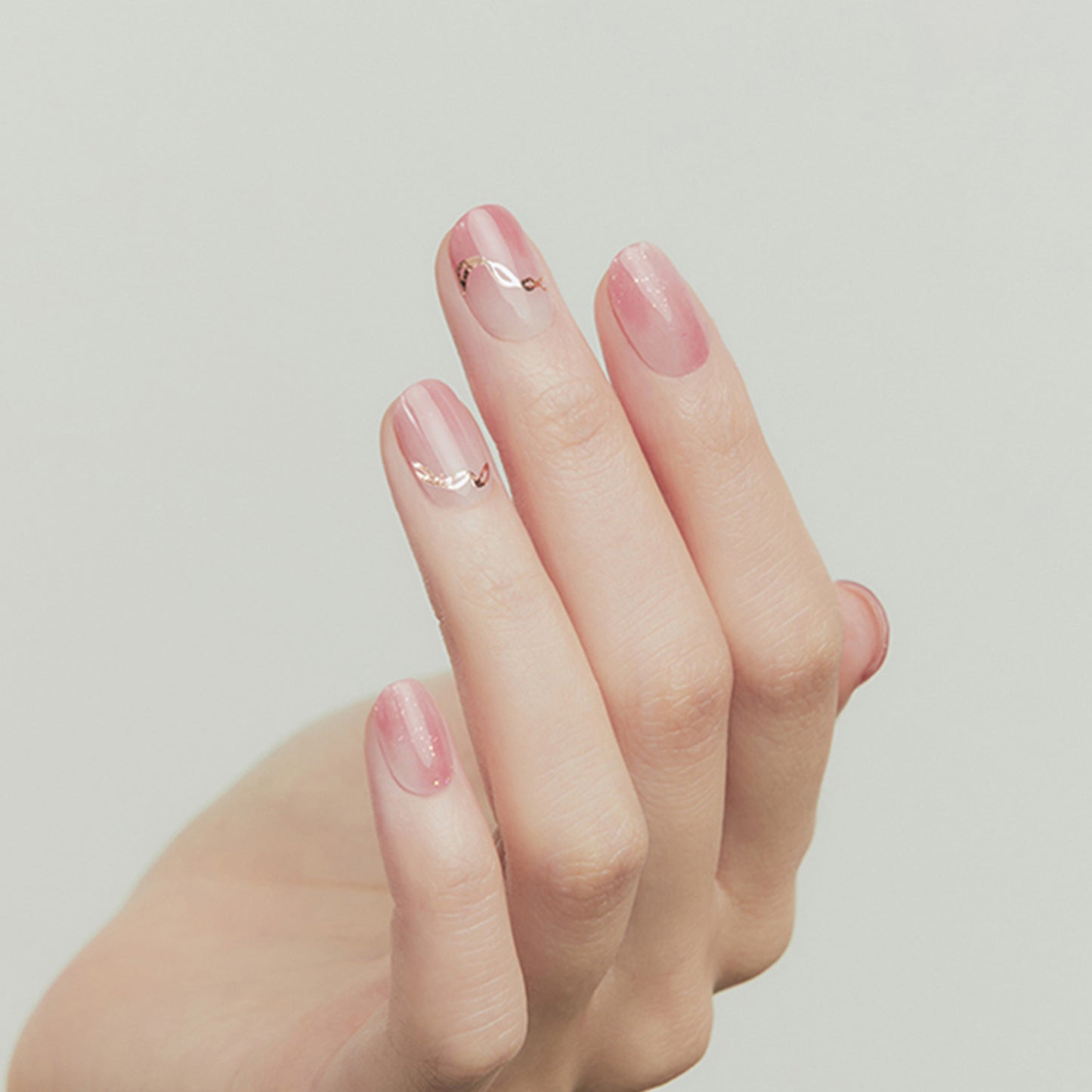 ohora N Rosie Dew Nail