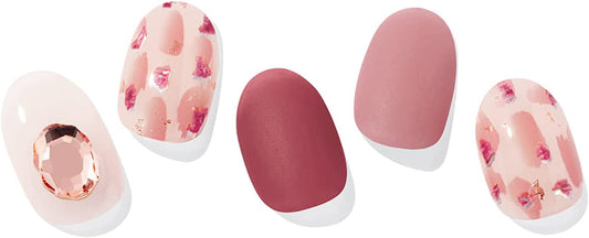 Ohora (N Rose Petal Nails)