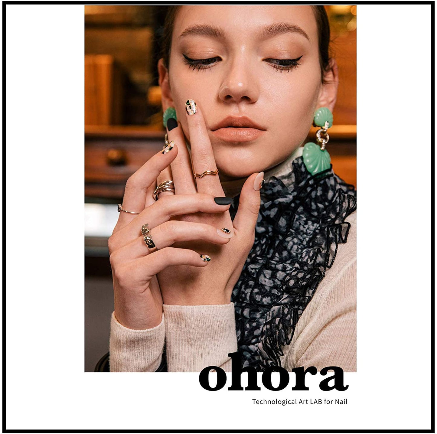 Ohora (N Black Dahlia Nails)