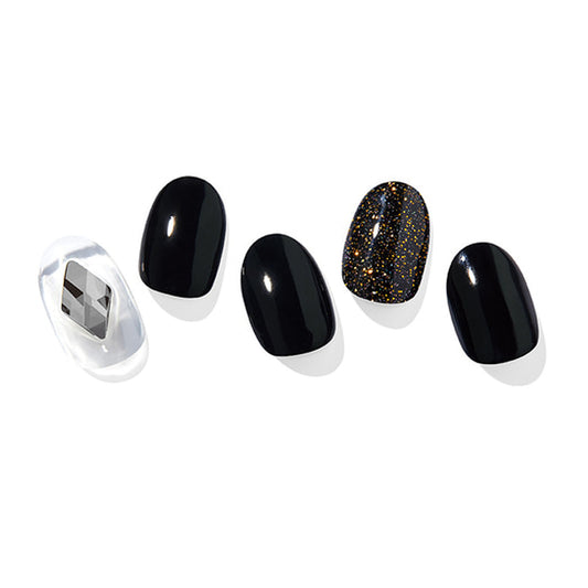 Ohora (N Black Pearl Nails)