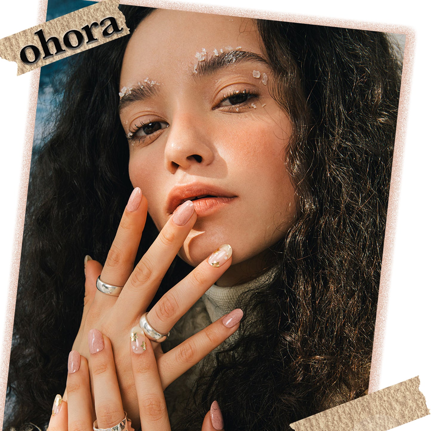 Ohora (N Velvet Brown Nails)